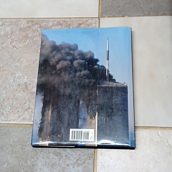 Collectable Book, Above Hallowed Ground September 11, 2001 - Picture 4 of 6